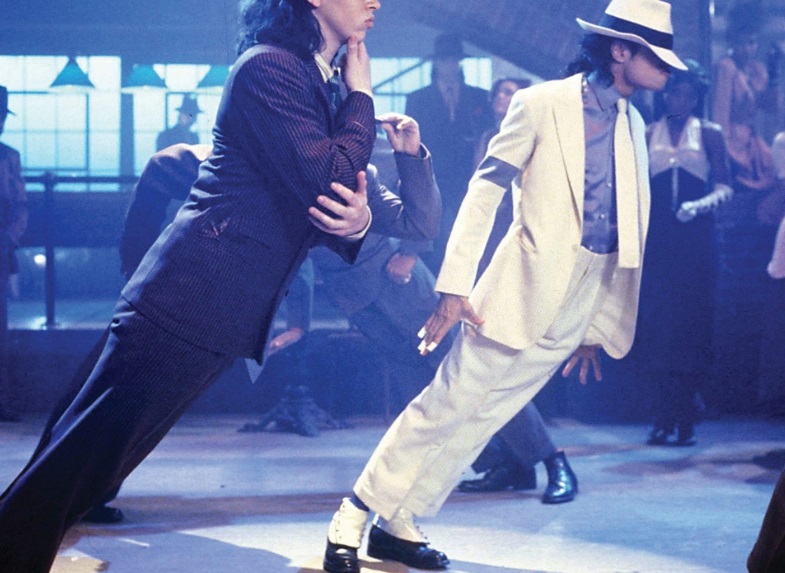 Fotograma del videoclip "Smooth Criminal" de Michael Jackson - mdmesuena.com